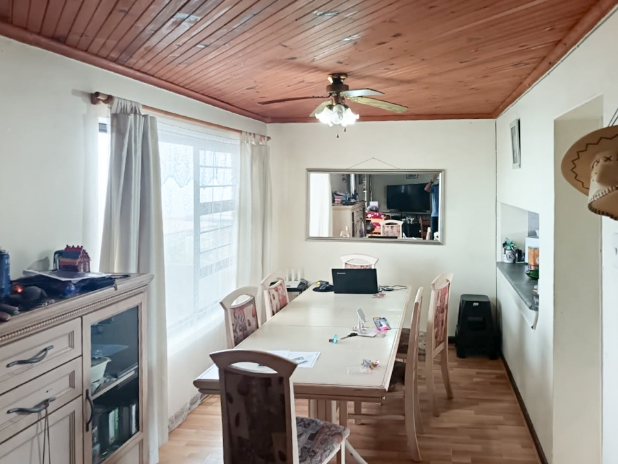7 Bedroom Property for Sale in Dana Bay Western Cape